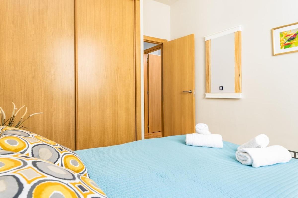 -Malagasunapts- Modern Citycentre Pool&Parking Dış mekan fotoğraf